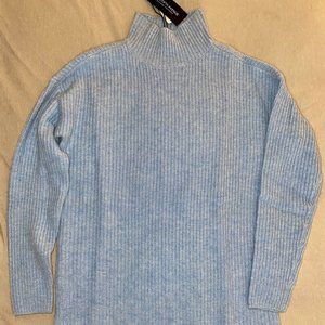 NWT light blue 100% cashmere sweater